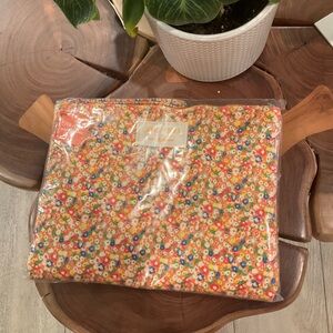 Limited Edition Tory Burch Shisedo Floral Wristlet/Cosmetic Bag